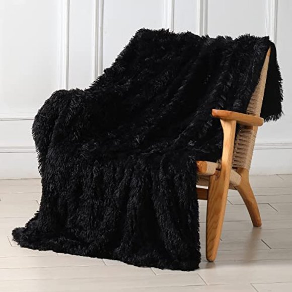 Other - Luxury Faux Fur Extra Large Blanket Black